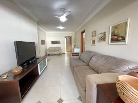 Apartamento com 2 Quartos à Venda, 106 m² em Centro - Balneário Camboriú
