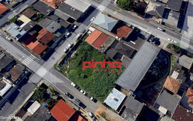 Terreno à Venda, 817 m² em Barreiros - São José