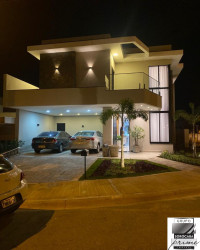 Casa com 3 Quartos à Venda, 232 m² em Wanel Ville - Sorocaba