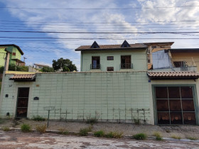 Casa com 3 Quartos para Alugar ou Temporada, 347 m² em Jardim Paulista I - Jundiaí