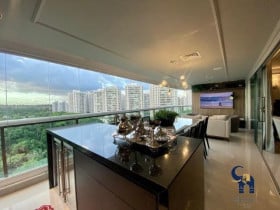 Apartamento com 4 Quartos à Venda, 243 m² em Paralela - Salvador