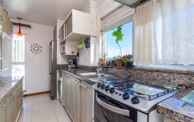 Apartamento com 3 Quartos à Venda, 90 m² em Centro - Balneário Camboriú