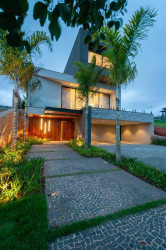 Casa de Condomínio com 4 Quartos à Venda, 605 m² em Condomínio Vale Das águas - Bragança Paulista