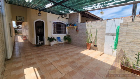 Casa com 2 Quartos à Venda, 72 m² em Jardim Nossa Senhora Sion - Itanhaém