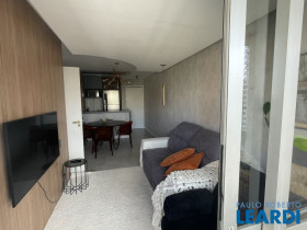 Apartamento com 2 Quartos à Venda, 70 m² em Moema Pássaros - São Paulo