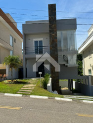 Casa de Condomínio com 3 Quartos à Venda, 300 m² em Suru - Santana De Parnaíba