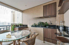 Apartamento com 4 Quartos à Venda, 172 m² em Vila Romana - São Paulo