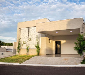 Casa com 3 Quartos à Venda, 171 m² em Pinheiros - Araçatuba