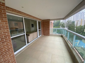 Apartamento com 3 Quartos à Venda, 104 m² em Vila Andrade - São Paulo