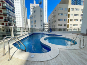 Apartamento com 3 Quartos à Venda, 399 m² em Centro - Balneário Camboriú
