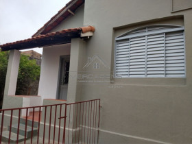 Casa com 1 Quarto para Alugar,  em Jardim Caparroz - São José Do Rio Preto