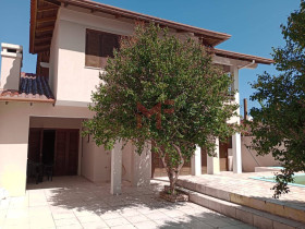 Casa com 4 Quartos à Venda,  em Capão Da Canoa