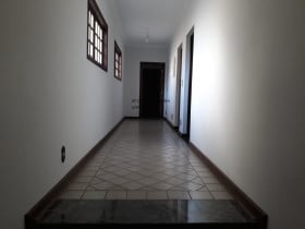 Casa com 3 Quartos à Venda, 2.000 m² em Jardim Amapola - Bragança Paulista