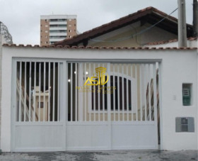 Casa com 3 Quartos à Venda, 80 m² em Guilhermina - Praia Grande