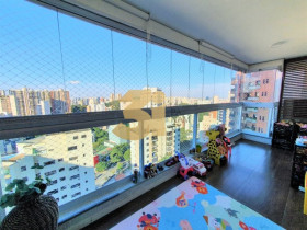 Apartamento com 3 Quartos à Venda, 126 m² em Panamby - São Paulo