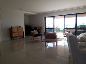 Apartamento com 4 Quartos à Venda, 359 m² em Meireles - Fortaleza