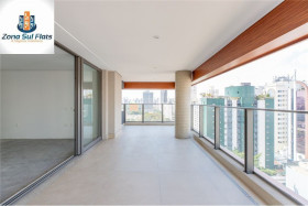 Apartamento com 4 Quartos à Venda, 232 m² em Brooklin Paulista - São Paulo