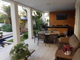 Casa com 4 Quartos à Venda, 581 m² em Alphaville - Santana De Parnaíba