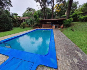 Casa com 3 Quartos à Venda, 482 m² em Vila Santo Antônio - Cotia