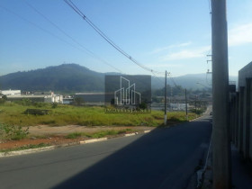 Terreno à Venda, 2.500 m² em Chácara Do Solar I (fazendinha) - Santana De Parnaíba