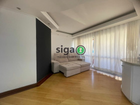 Apartamento com 3 Quartos para Alugar, 79 m² em Jardim Textil - São Paulo