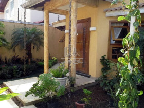 Casa com 2 Quartos à Venda, 150 m² em Balneario Florida - Praia Grande