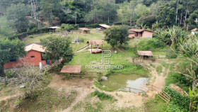 Fazenda à Venda, 300 m² em Vargem Grande - Teresópolis