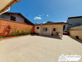Casa com 3 Quartos à Venda, 150 m² em Centro - Ubatuba