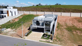 Casa com 3 Quartos à Venda, 208 m² em Residencial Fazenda Santa Rosa - Fase 1 - Itatiba