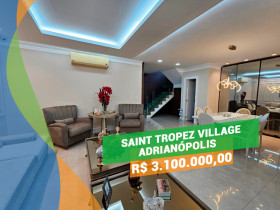 Casa com 4 Quartos à Venda, 300 m² em Adrianópolis - Manaus
