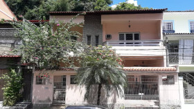 Casa de Condomínio com 4 Quartos à Venda, 248 m² em Vila Valqueire - Rio De Janeiro