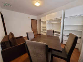 Apartamento com 1 Quarto para Alugar, 50 m² em Centro - Curitiba