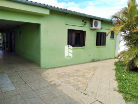Casa com 3 Quartos à Venda, 500 m² em Pinheiro Machado - Santa Maria