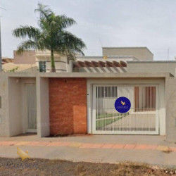 Casa com 3 Quartos à Venda, 132 m² em Parque Residencial Rita Vieira - Campo Grande