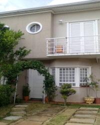 Casa com 3 Quartos à Venda,  em Jardim Guadalajara - Sorocaba