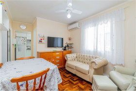 Apartamento com 2 Quartos à Venda, 41 m² em Menino Deus - Porto Alegre