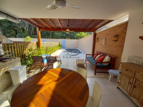 Casa de Condomínio com 3 Quartos à Venda, 190 m² em Juquehy - São Sebastião