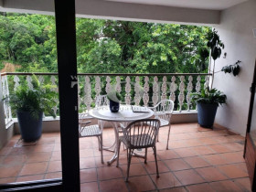Apartamento com 4 Quartos à Venda, 137 m² em Pitangueiras - Guarujá