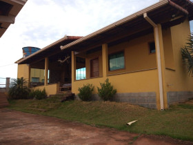 Chácara com 4 Quartos à Venda, 20 m² em Portal Serra Azul - Igarapé