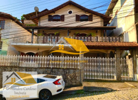 Casa com 6 Quartos à Venda, 320 m² em Loteamento Sitio Jacina - Nova Friburgo