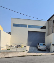 Casa para Alugar, 500 m² em Vila Engenho Novo - Barueri