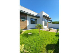 Casa com 3 Quartos à Venda, 99 m² em Forquilhas - São José