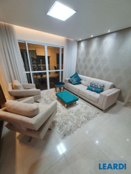 Apartamento com 4 Quartos à Venda, 242 m² em Santo Antônio - São Caetano Do Sul