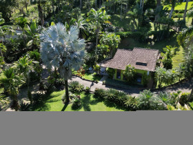Casa de Condomínio com 7 Quartos à Venda, 600 m² em Praia Vermelha (mambucaba) - Angra Dos Reis