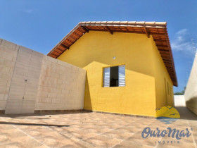 Casa com 2 Quartos para Alugar ou Temporada, 50 m² em Gaivota - Itanhaém