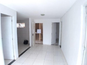 Apartamento com 2 Quartos para Alugar,  em Candeias - Jaboatão Dos Guararapes