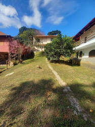 Casa com 3 Quartos à Venda,  em Cascatinha - Nova Friburgo