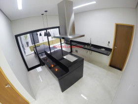 Casa com 3 Quartos à Venda, 100 m² em Jardim Ermida Ii - Jundiaí