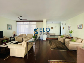 Apartamento com 4 Quartos à Venda, 266 m² em Gonzaga - Santos