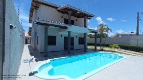 Casa com 4 Quartos à Venda, 350 m² em Buraquinho - Lauro De Freitas